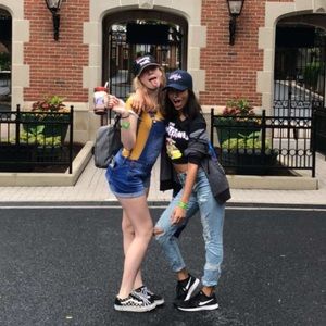 Meet your Posher, Claire